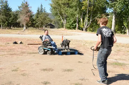 Working dog practicing controlled protection foundations during RVSC club training on July 7, 2012 — photo 02