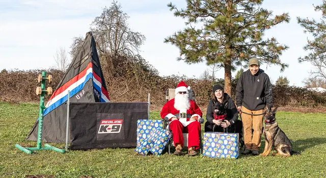 RVSC Christmas Party — December 23, 2023 — club members, working dogs, Santa, the Grinch and festive field activities — photo 008