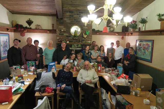 2016 Club Christmas Party on December 17, 2016 — RVSC members posing together for another Christmas party group photograph — photo 18