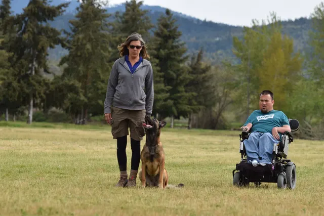 April 10, 2015 RVSC Club Training — a handler building engagement with a working dog — photo 09