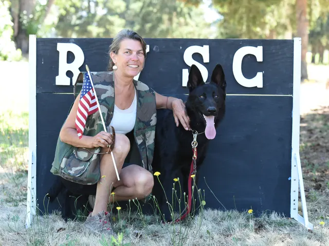 July 24, 2016 RVSC Club Training — a handler and working dog practicing obedience and engagement — photo 02