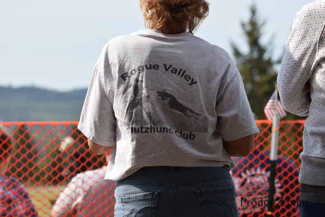 April 20, 2015 RVSC Schutzhund Trial on April 20, 2015 — Schutzhund trial blinds, signage and activity around the field — photo 024
