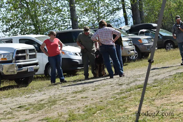 April 20, 2015 RVSC Schutzhund Trial on April 20, 2015 — the RVSC trial grounds, field equipment and club setup — photo 046