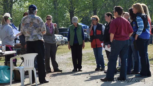 April 20, 2015 RVSC Schutzhund Trial on April 20, 2015 — a handler and working dog between scored exercises — photo 130