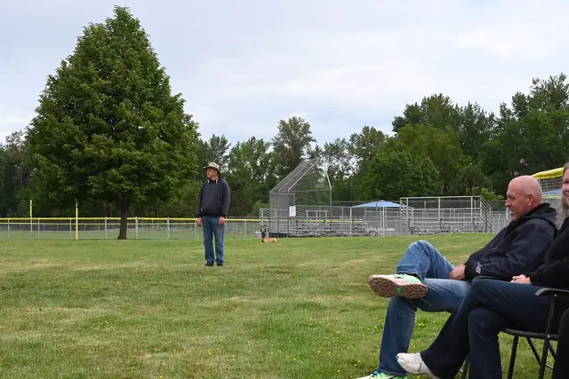 Dog and handler on the field at the May 2022 RVSC spring trial — photo 13